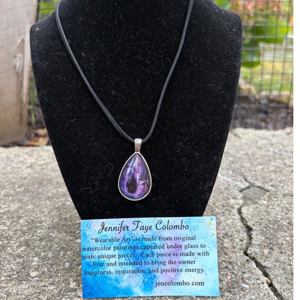 Jennifer‎ Faye Colombo Wearable Art Teardrop Pendant Necklace Purple Silver